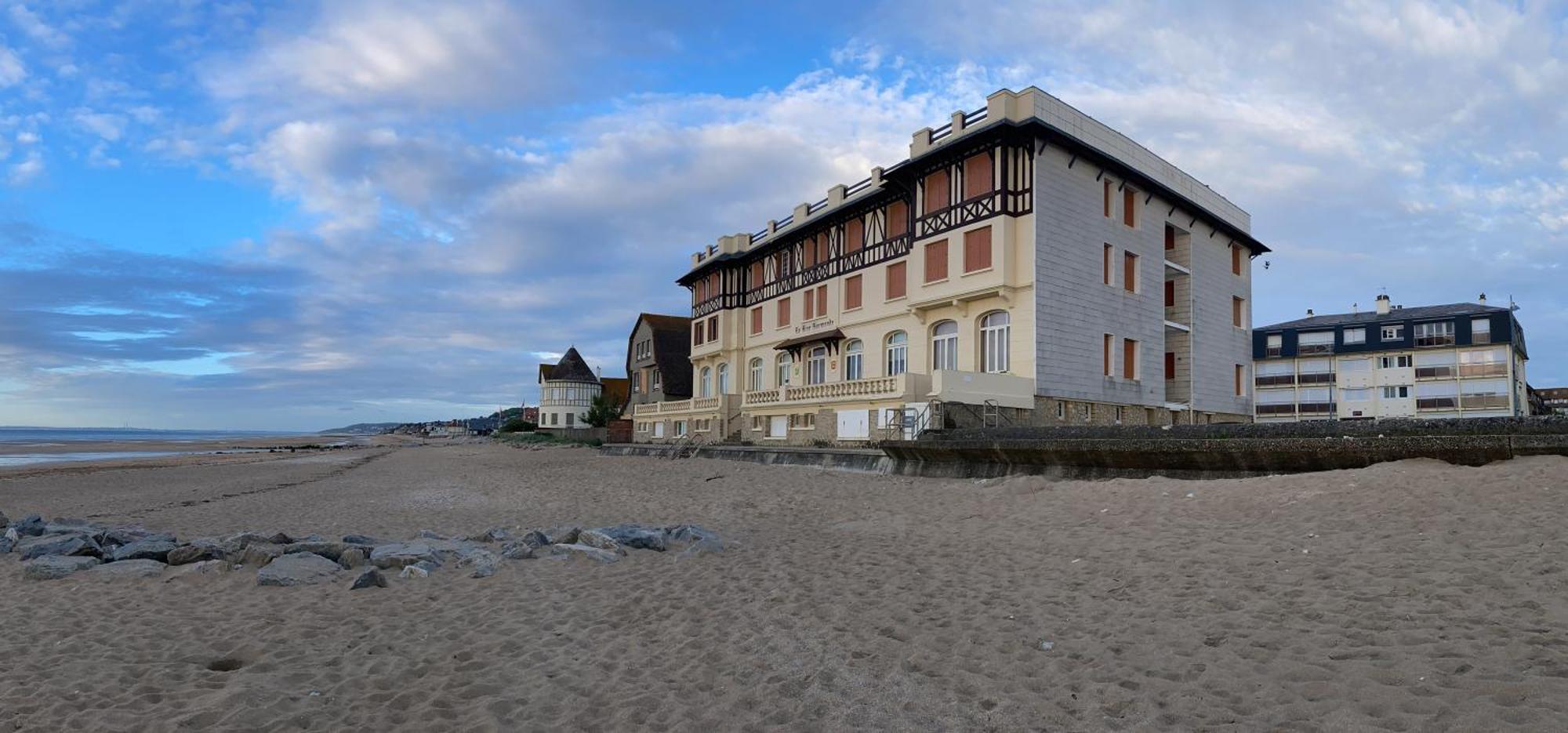 Le Petit Villers Villers-sur-Mer Exterior foto